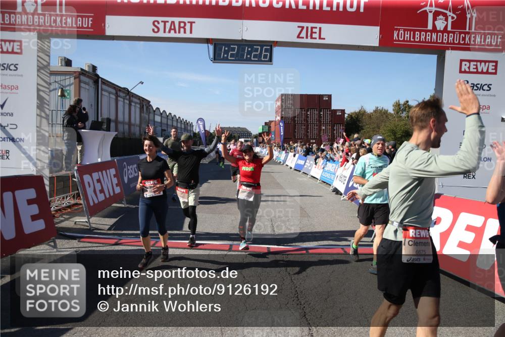 03.10.2025 - Köhlbrandbrückenlauf Jannik Wohlers http://msf.ph/oto/9126192 03.10.2025 13:21:26 Ziel 4363, 4367, 4379, 4838, 4917, 5149, 5483, 5506, 5725, 5871, 5873, 6040, 6132, 6221, 6675, 6676, 6679, 6802 meine-sportfotos.de