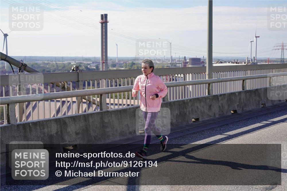03.10.2025 - Köhlbrandbrückenlauf Michael Burmester http://msf.ph/oto/9126194 03.10.2025 13:11:32 Position 2  meine-sportfotos.de