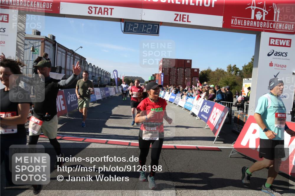 03.10.2025 - Köhlbrandbrückenlauf Jannik Wohlers http://msf.ph/oto/9126198 03.10.2025 13:21:27 Ziel 4367, 4379, 4838, 4917, 5149, 5483, 5506, 5725, 5871, 6040, 6132, 6186, 6221, 6675, 6676, 6679, 6802 meine-sportfotos.de