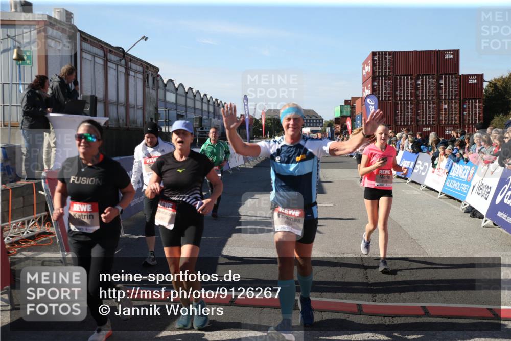 03.10.2025 - Köhlbrandbrückenlauf Jannik Wohlers http://msf.ph/oto/9126267 03.10.2025 13:21:47 Ziel 4064, 4067, 4139, 4519, 4843, 4913, 4979, 5329, 5345, 5894, 5895, 5901, 5981, 6532, 6662 meine-sportfotos.de
