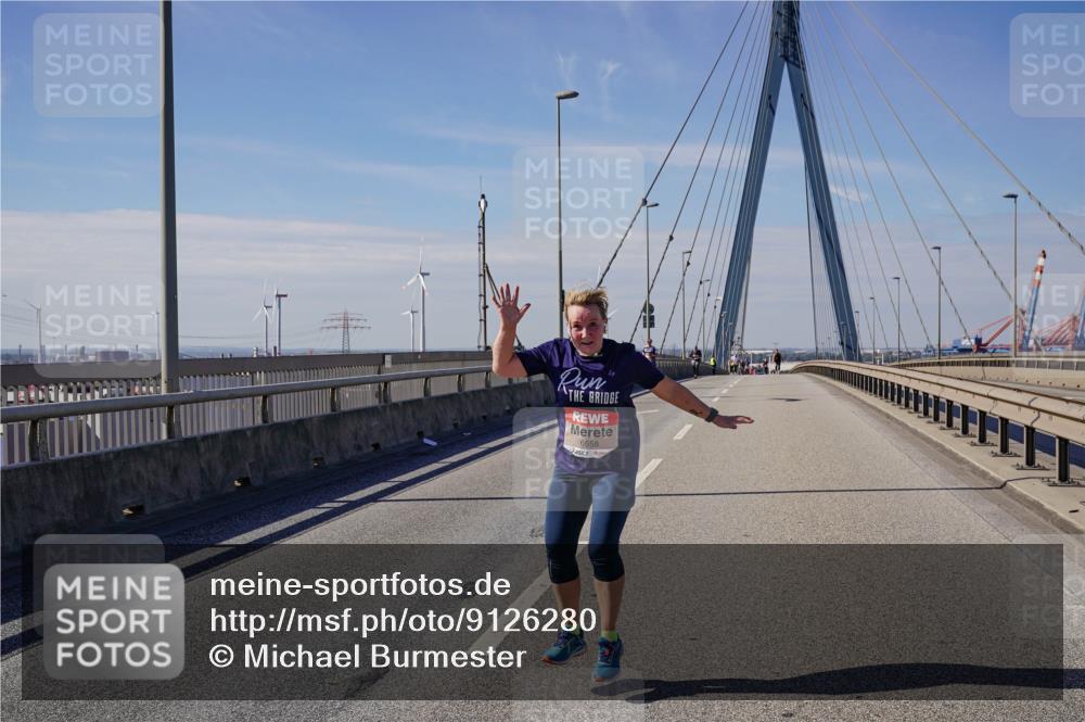 03.10.2025 - Köhlbrandbrückenlauf Michael Burmester http://msf.ph/oto/9126280 03.10.2025 13:12:02 Position 2 6558 meine-sportfotos.de