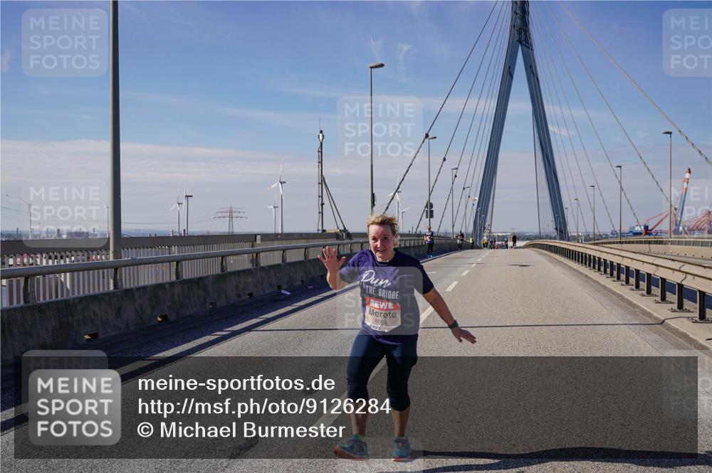 03.10.2025 - Köhlbrandbrückenlauf Michael Burmester http://msf.ph/oto/9126284 03.10.2025 13:12:02 Position 2 6558 meine-sportfotos.de