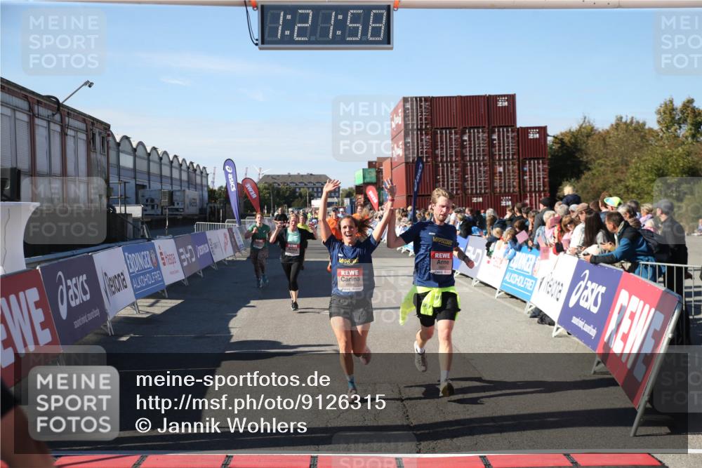 03.10.2025 - Köhlbrandbrückenlauf Jannik Wohlers http://msf.ph/oto/9126315 03.10.2025 13:21:59 Ziel 4291, 5776, 6005, 6237, 6332, 6532, 6684, 6687, 6729 meine-sportfotos.de
