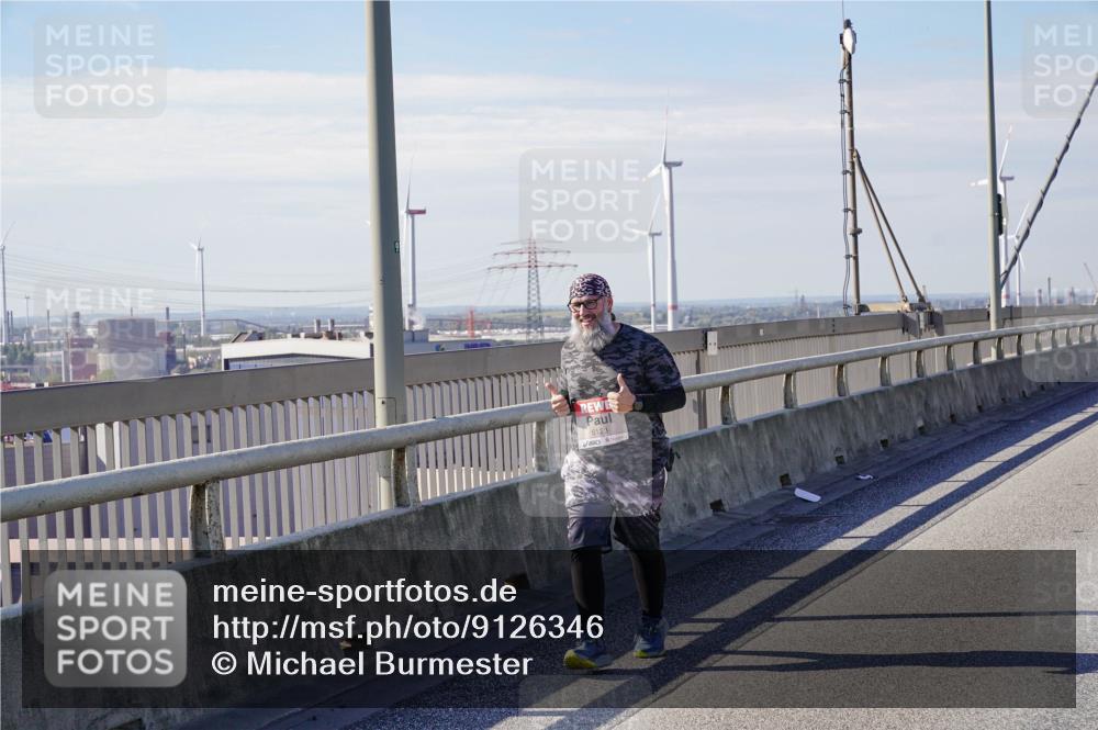 03.10.2025 - Köhlbrandbrückenlauf Michael Burmester http://msf.ph/oto/9126346 03.10.2025 13:12:28 Position 2 6123 meine-sportfotos.de