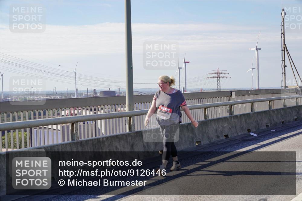03.10.2025 - Köhlbrandbrückenlauf Michael Burmester http://msf.ph/oto/9126446 03.10.2025 13:13:01 Position 2  meine-sportfotos.de