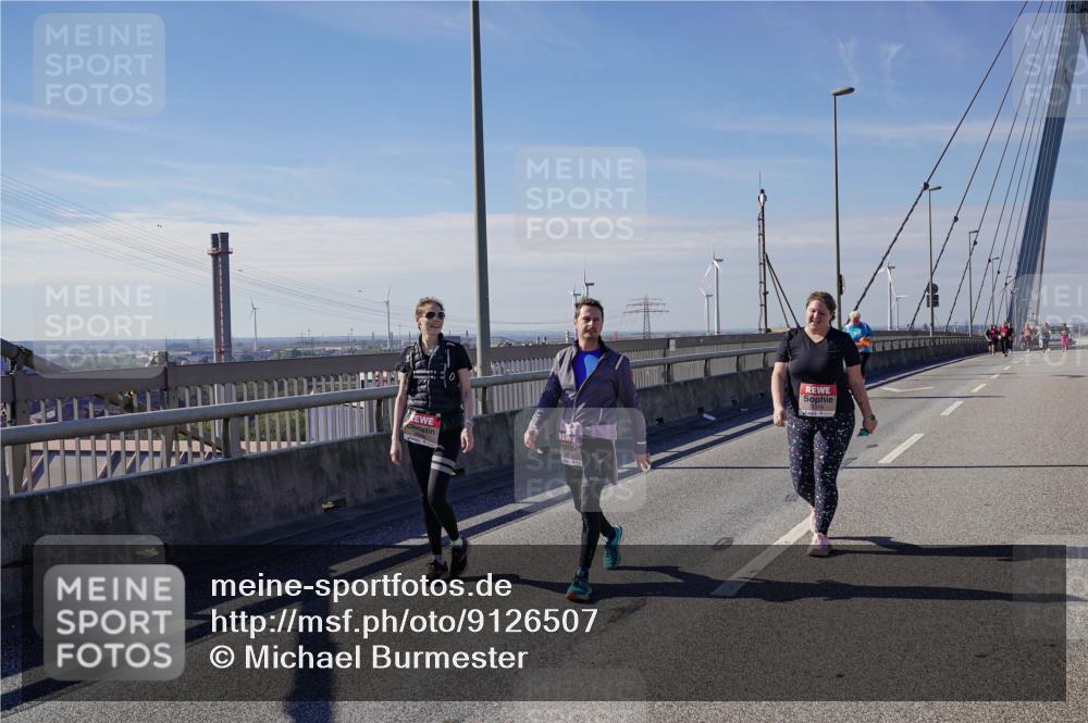 03.10.2025 - Köhlbrandbrückenlauf Michael Burmester http://msf.ph/oto/9126507 03.10.2025 13:13:08 Position 2  meine-sportfotos.de