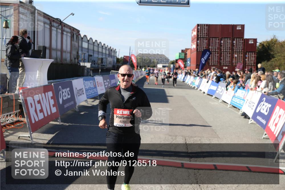 03.10.2025 - Köhlbrandbrückenlauf Jannik Wohlers http://msf.ph/oto/9126518 03.10.2025 13:22:43 Ziel 4481, 4482, 4508, 5122, 5125, 5167, 5213, 5675, 5928, 5933, 5982, 6107, 6261, 6300, 6413, 6733 meine-sportfotos.de