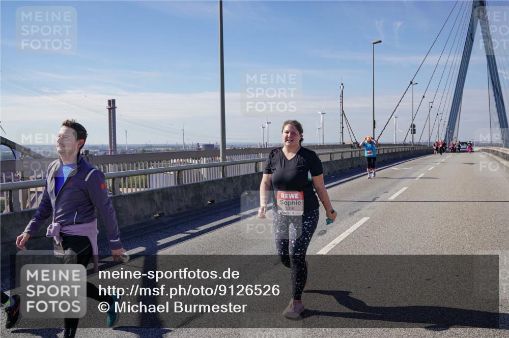 03.10.2025 - Köhlbrandbrückenlauf Michael Burmester http://msf.ph/oto/9126526 03.10.2025 13:13:10 Position 2 1187, 5316 meine-sportfotos.de