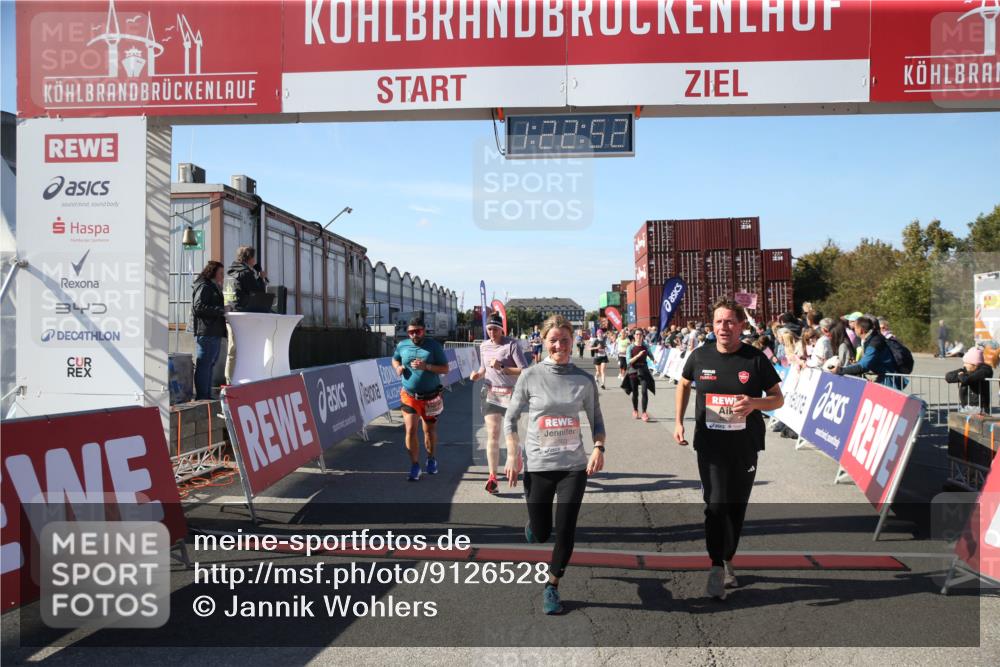 03.10.2025 - Köhlbrandbrückenlauf Jannik Wohlers http://msf.ph/oto/9126528 03.10.2025 13:22:52 Ziel 4602, 4603, 5046, 5189, 5924, 5925, 6027, 6107 meine-sportfotos.de