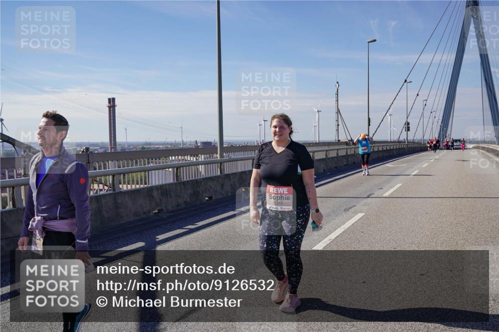 03.10.2025 - Köhlbrandbrückenlauf Michael Burmester http://msf.ph/oto/9126532 03.10.2025 13:13:10 Position 2 5316 meine-sportfotos.de