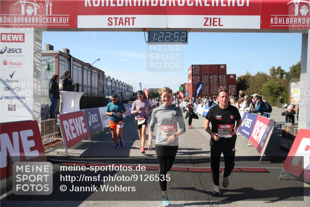 03.10.2025 - Köhlbrandbrückenlauf Jannik Wohlers http://msf.ph/oto/9126535 03.10.2025 13:22:53 Ziel 4602, 4603, 5046, 5189, 5924, 5925, 6027, 6107 meine-sportfotos.de