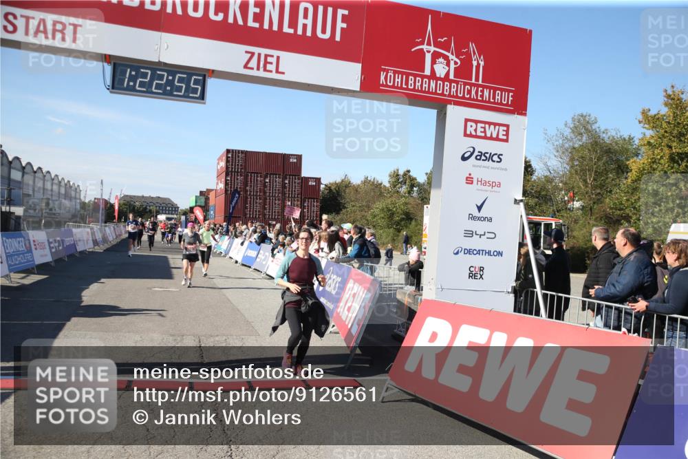 03.10.2025 - Köhlbrandbrückenlauf Jannik Wohlers http://msf.ph/oto/9126561 03.10.2025 13:22:55 Ziel 4602, 4603, 5046, 5189, 5812, 5924, 5925, 6027 meine-sportfotos.de