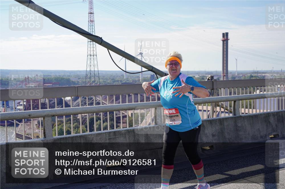 03.10.2025 - Köhlbrandbrückenlauf Michael Burmester http://msf.ph/oto/9126581 03.10.2025 13:13:17 Position 2 0549 meine-sportfotos.de