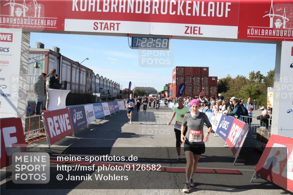 03.10.2025 - Köhlbrandbrückenlauf Jannik Wohlers http://msf.ph/oto/9126582 03.10.2025 13:22:58 Ziel 4350, 4602, 4603, 4964, 5046, 5189, 5812, 5924, 5925, 6027 meine-sportfotos.de