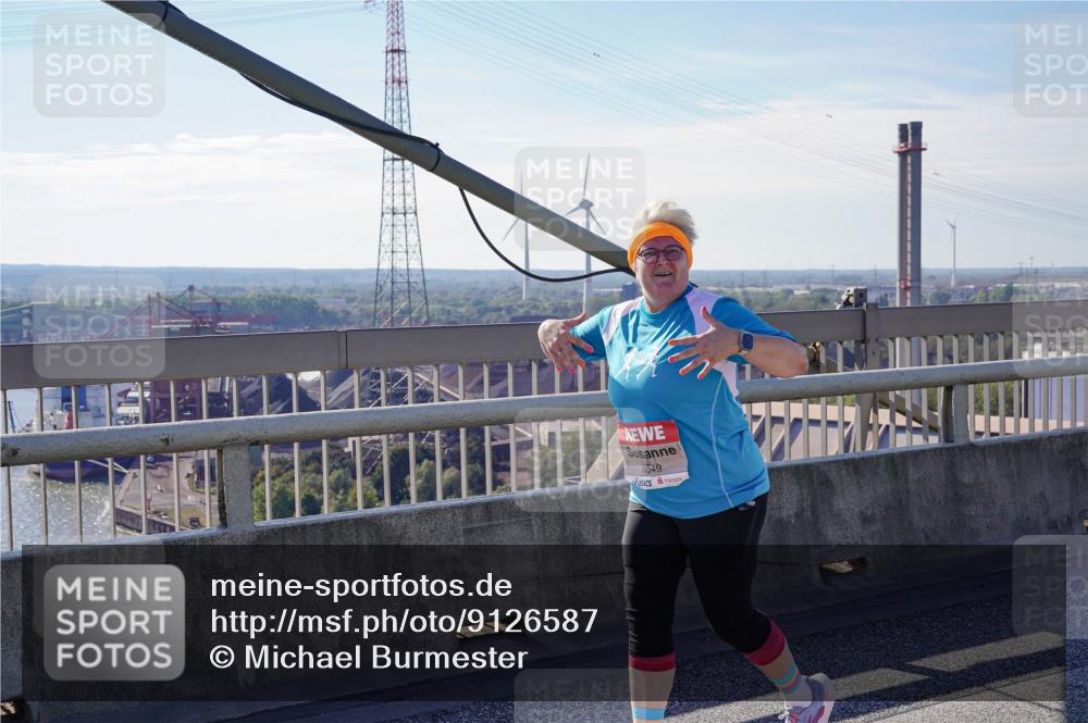 03.10.2025 - Köhlbrandbrückenlauf Michael Burmester http://msf.ph/oto/9126587 03.10.2025 13:13:18 Position 2 0549 meine-sportfotos.de