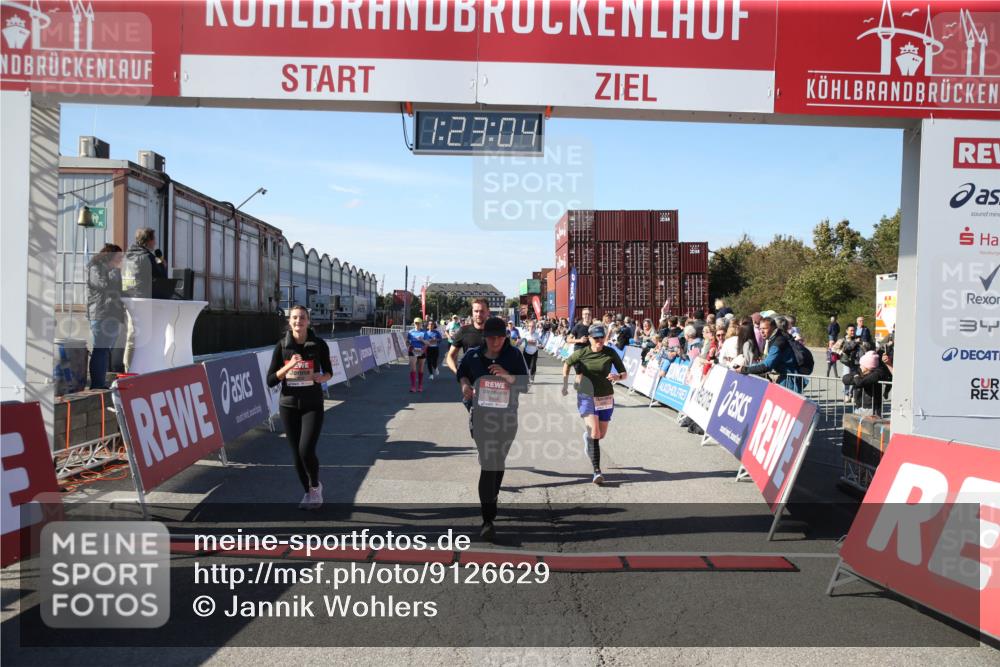 03.10.2025 - Köhlbrandbrückenlauf Jannik Wohlers http://msf.ph/oto/9126629 03.10.2025 13:23:05 Ziel 4350, 4904, 4905, 4964, 4987, 5046, 5189, 5573, 5712, 5716, 5812, 6027, 6070, 6071 meine-sportfotos.de