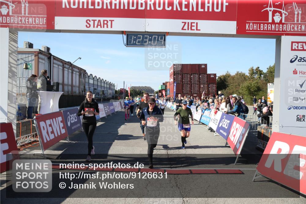 03.10.2025 - Köhlbrandbrückenlauf Jannik Wohlers http://msf.ph/oto/9126631 03.10.2025 13:23:05 Ziel 4350, 4904, 4905, 4964, 4987, 5046, 5189, 5573, 5712, 5716, 5812, 6027, 6070, 6071 meine-sportfotos.de