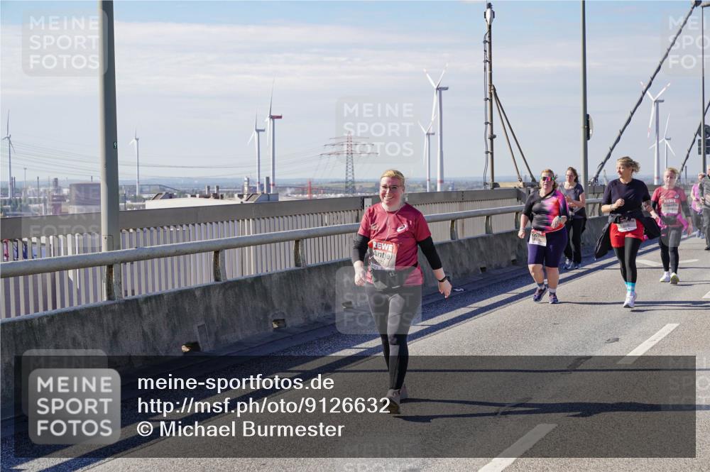 03.10.2025 - Köhlbrandbrückenlauf Michael Burmester http://msf.ph/oto/9126632 03.10.2025 13:13:34 Position 2  meine-sportfotos.de