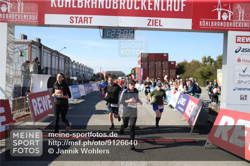 03.10.2025 - Köhlbrandbrückenlauf Jannik Wohlers http://msf.ph/oto/9126640 03.10.2025 13:23:05 Ziel 4350, 4904, 4905, 4964, 4987, 5046, 5189, 5573, 5712, 5716, 5812, 6027, 6070, 6071 meine-sportfotos.de