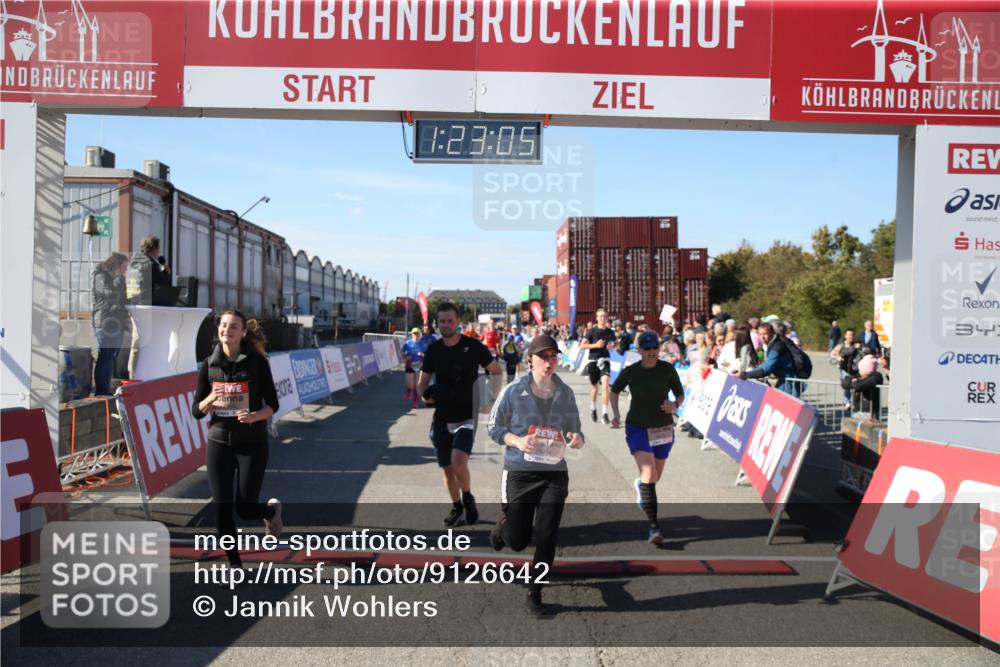 03.10.2025 - Köhlbrandbrückenlauf Jannik Wohlers http://msf.ph/oto/9126642 03.10.2025 13:23:05 Ziel 4350, 4904, 4905, 4964, 4987, 5046, 5189, 5573, 5712, 5716, 5812, 6027, 6070, 6071 meine-sportfotos.de