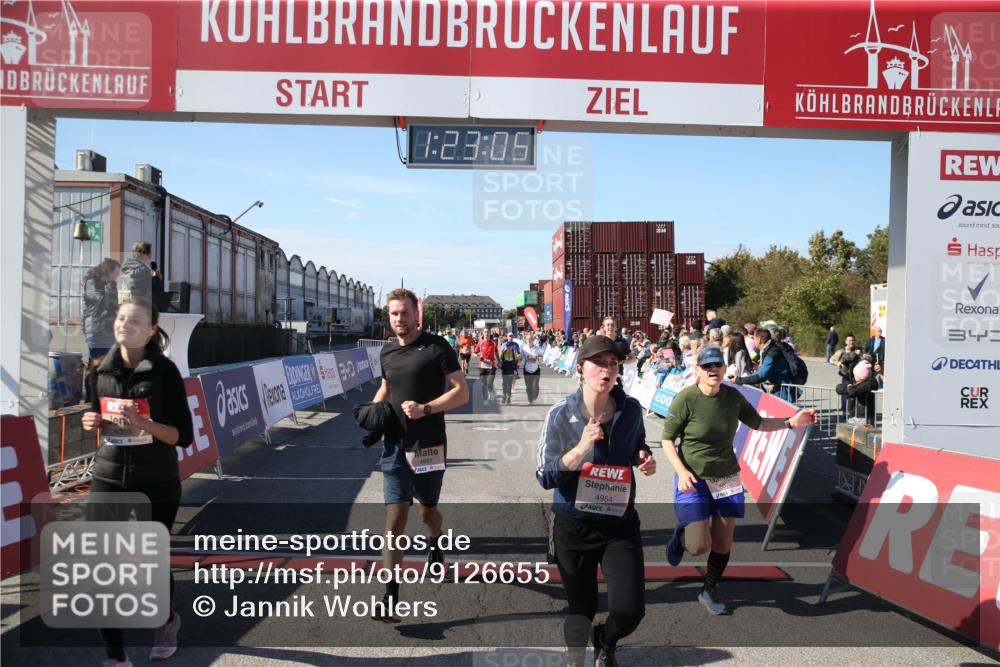 03.10.2025 - Köhlbrandbrückenlauf Jannik Wohlers http://msf.ph/oto/9126655 03.10.2025 13:23:06 Ziel 4350, 4904, 4905, 4964, 4987, 5076, 5189, 5573, 5712, 5716, 5812, 6027, 6070, 6071 meine-sportfotos.de