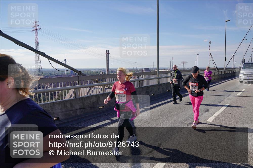 03.10.2025 - Köhlbrandbrückenlauf Michael Burmester http://msf.ph/oto/9126743 03.10.2025 13:13:44 Position 2 5603, 5547 meine-sportfotos.de