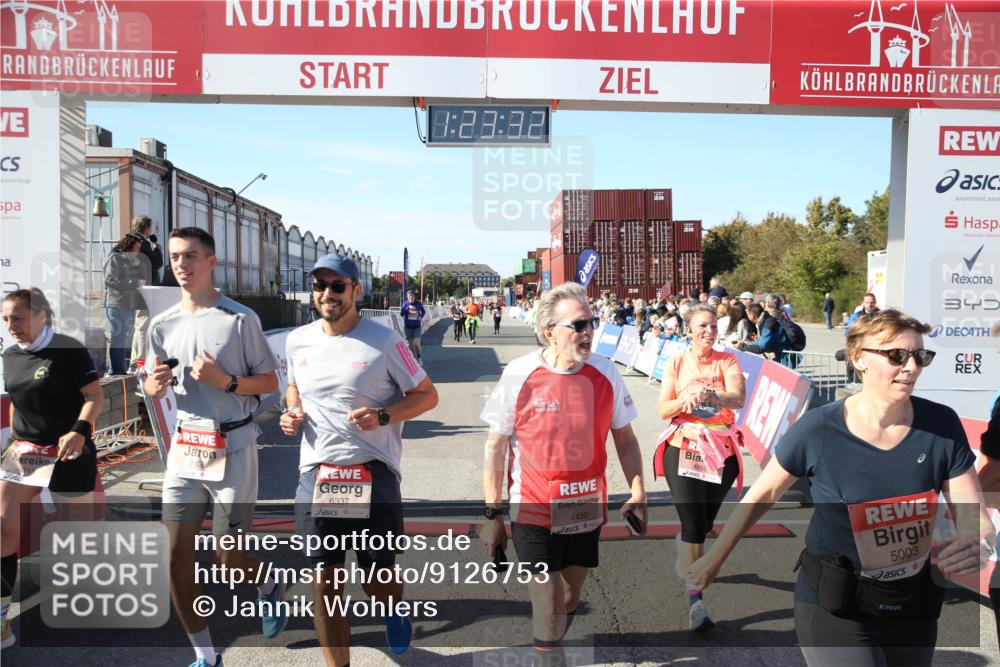 03.10.2025 - Köhlbrandbrückenlauf Jannik Wohlers http://msf.ph/oto/9126753 03.10.2025 13:23:32 Ziel 4450, 4477, 4719, 4752, 4887, 4892, 5003, 5114, 5653, 6291, 6337, 6338, 6378 meine-sportfotos.de