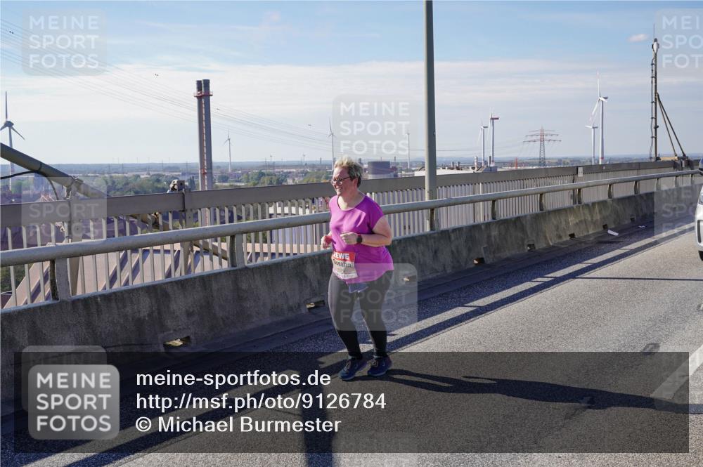 03.10.2025 - Köhlbrandbrückenlauf Michael Burmester http://msf.ph/oto/9126784 03.10.2025 13:13:47 Position 2  meine-sportfotos.de