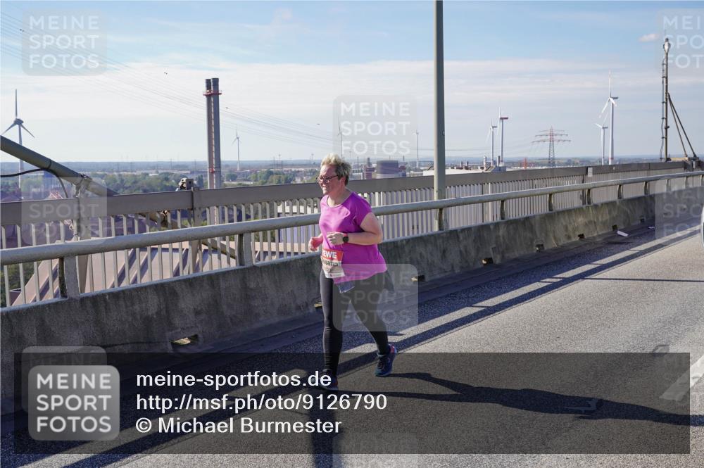 03.10.2025 - Köhlbrandbrückenlauf Michael Burmester http://msf.ph/oto/9126790 03.10.2025 13:13:47 Position 2  meine-sportfotos.de