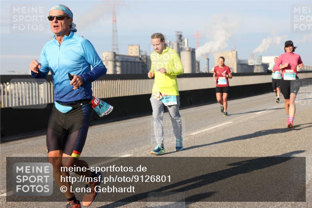 03.10.2025 - Köhlbrandbrückenlauf Lena Gebhardt http://msf.ph/oto/9126801 03.10.2025 09:46:39 Position 2 3444 meine-sportfotos.de