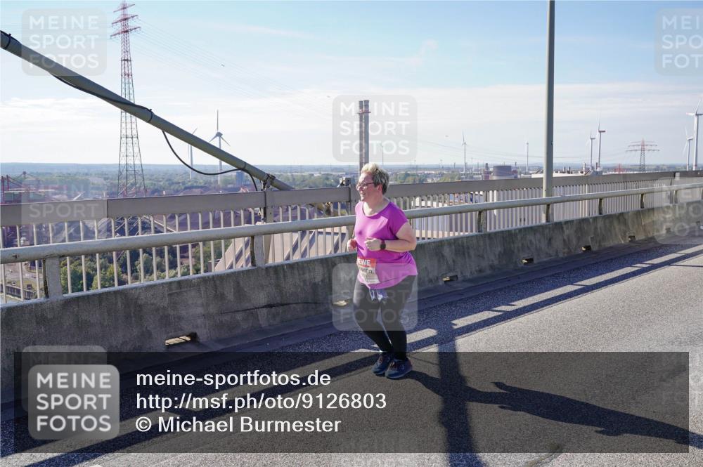 03.10.2025 - Köhlbrandbrückenlauf Michael Burmester http://msf.ph/oto/9126803 03.10.2025 13:13:48 Position 2  meine-sportfotos.de