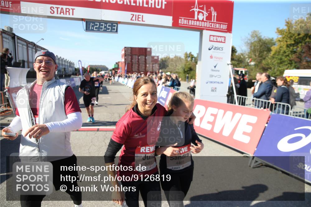 03.10.2025 - Köhlbrandbrückenlauf Jannik Wohlers http://msf.ph/oto/9126819 03.10.2025 13:23:53 Ziel 4285, 4465, 4647, 4918, 5081, 5093, 5361, 5431, 5709, 5742, 6728 meine-sportfotos.de