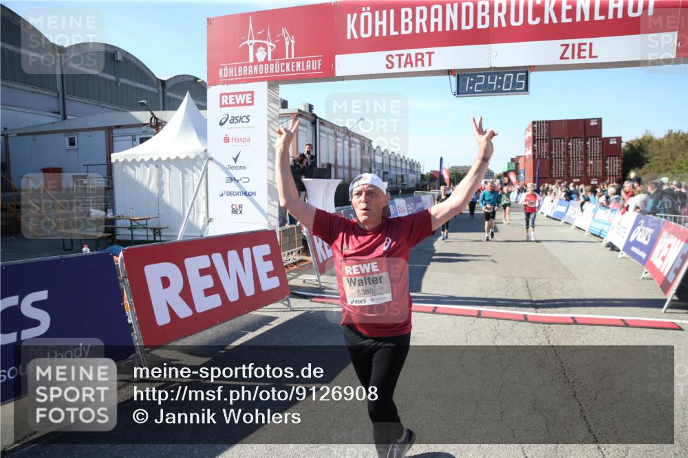 03.10.2025 - Köhlbrandbrückenlauf Jannik Wohlers http://msf.ph/oto/9126908 03.10.2025 13:24:06 Ziel 4442, 4529, 4647, 4657, 4698, 5106, 5361, 5387, 5389, 5419, 5709, 6119, 6442, 6443, 6557, 6643, 6701 meine-sportfotos.de