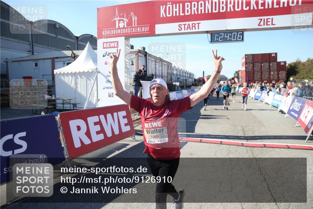 03.10.2025 - Köhlbrandbrückenlauf Jannik Wohlers http://msf.ph/oto/9126910 03.10.2025 13:24:06 Ziel 4442, 4529, 4647, 4657, 4698, 5106, 5361, 5387, 5389, 5419, 5709, 6119, 6442, 6443, 6557, 6643, 6701 meine-sportfotos.de