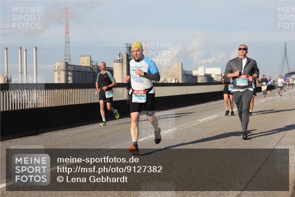 03.10.2025 - Köhlbrandbrückenlauf Lena Gebhardt http://msf.ph/oto/9127382 03.10.2025 09:47:11 Position 2 41, 1116, 1334 meine-sportfotos.de