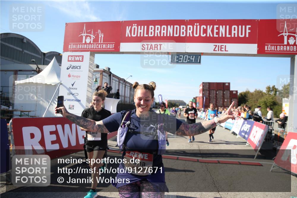 03.10.2025 - Köhlbrandbrückenlauf Jannik Wohlers http://msf.ph/oto/9127671 03.10.2025 13:30:42 Ziel 4355, 4840, 4841, 4937, 5289, 5391, 6170, 6223, 6347 meine-sportfotos.de