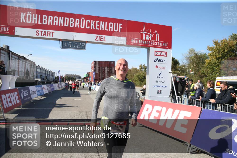 03.10.2025 - Köhlbrandbrückenlauf Jannik Wohlers http://msf.ph/oto/9127685 03.10.2025 13:31:09 Ziel 4800, 5185, 5206, 5349, 5362, 5772, 5773, 6375 meine-sportfotos.de
