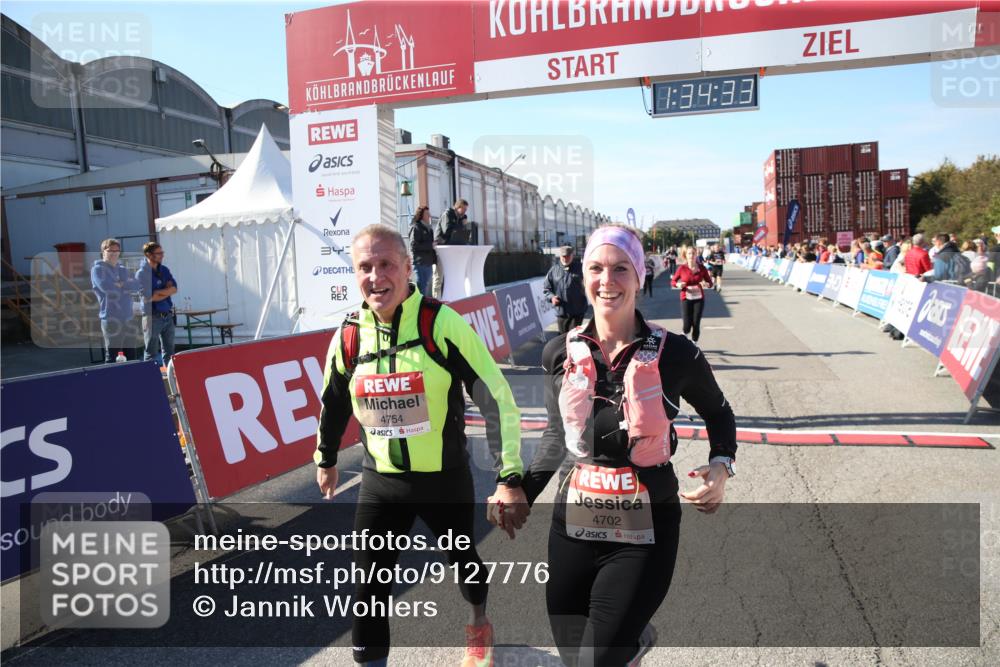 03.10.2025 - Köhlbrandbrückenlauf Jannik Wohlers http://msf.ph/oto/9127776 03.10.2025 13:34:34 Ziel 4702, 4754, 4997, 5390, 5407, 5437, 5693, 5695, 6289, 6290, 6486 meine-sportfotos.de