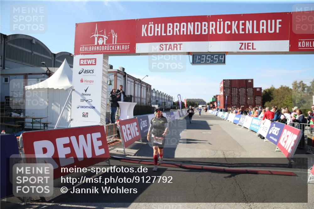 03.10.2025 - Köhlbrandbrückenlauf Jannik Wohlers http://msf.ph/oto/9127792 03.10.2025 13:35:55 Ziel 4972, 6292 meine-sportfotos.de