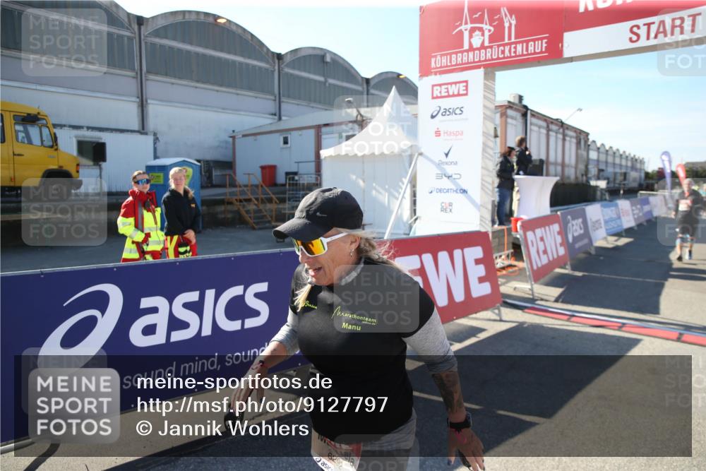 03.10.2025 - Köhlbrandbrückenlauf Jannik Wohlers http://msf.ph/oto/9127797 03.10.2025 13:35:58 Ziel 4972, 6292 meine-sportfotos.de
