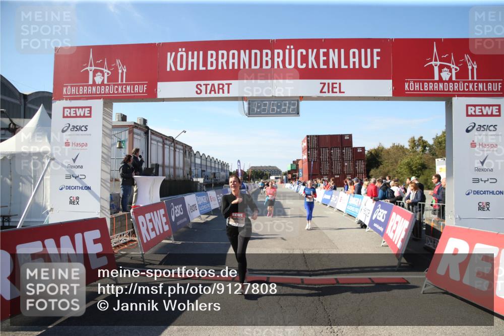 03.10.2025 - Köhlbrandbrückenlauf Jannik Wohlers http://msf.ph/oto/9127808 03.10.2025 13:36:33 Ziel 4735, 5199, 5278, 5585, 6003, 6004, 6023, 6825 meine-sportfotos.de