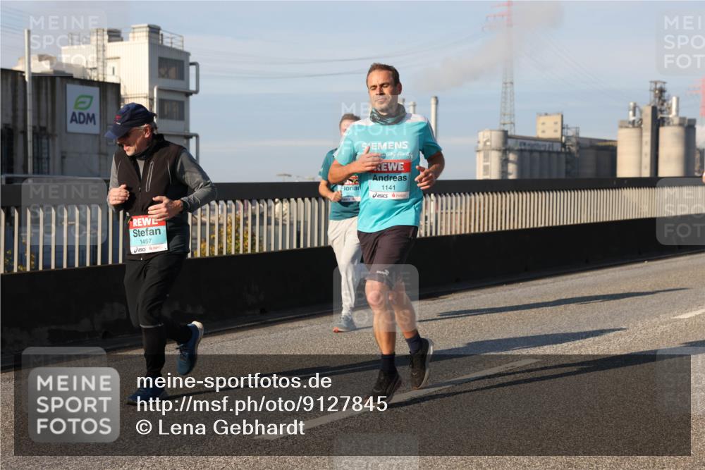 03.10.2025 - Köhlbrandbrückenlauf Lena Gebhardt http://msf.ph/oto/9127845 03.10.2025 09:47:40 Position 2 1457, 1141 meine-sportfotos.de