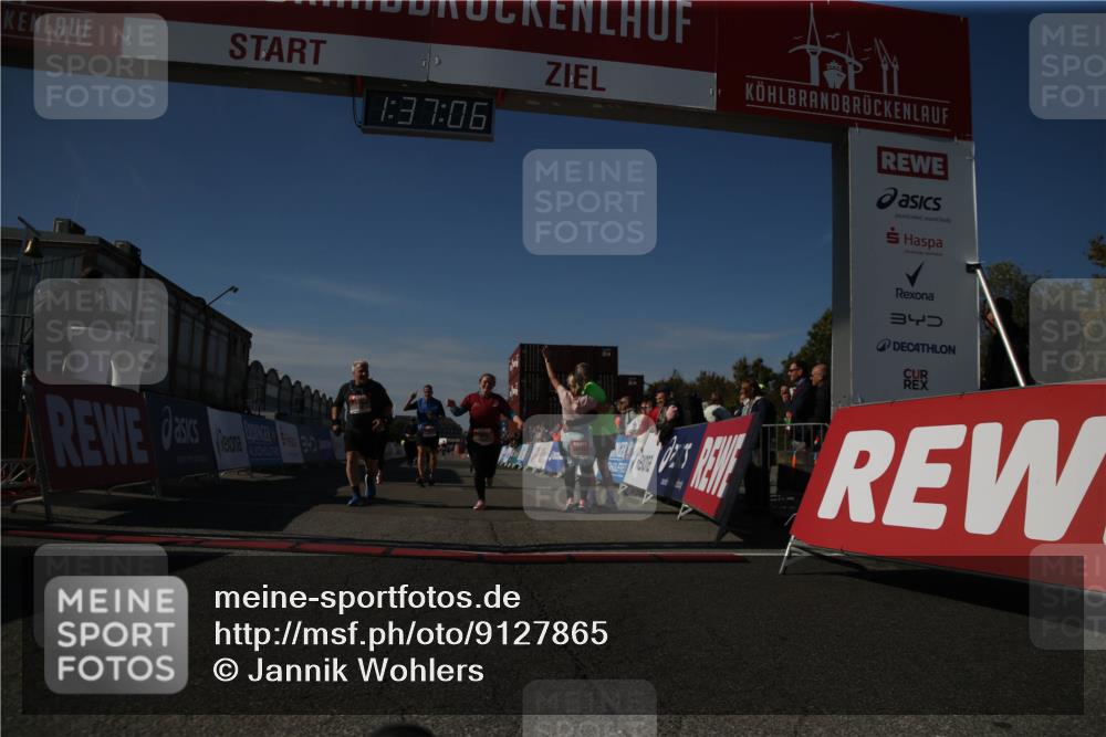 03.10.2025 - Köhlbrandbrückenlauf Jannik Wohlers http://msf.ph/oto/9127865 03.10.2025 13:37:07 Ziel 5262, 5303, 5466, 5507, 5592, 6104, 6380, 6381, 6521 meine-sportfotos.de