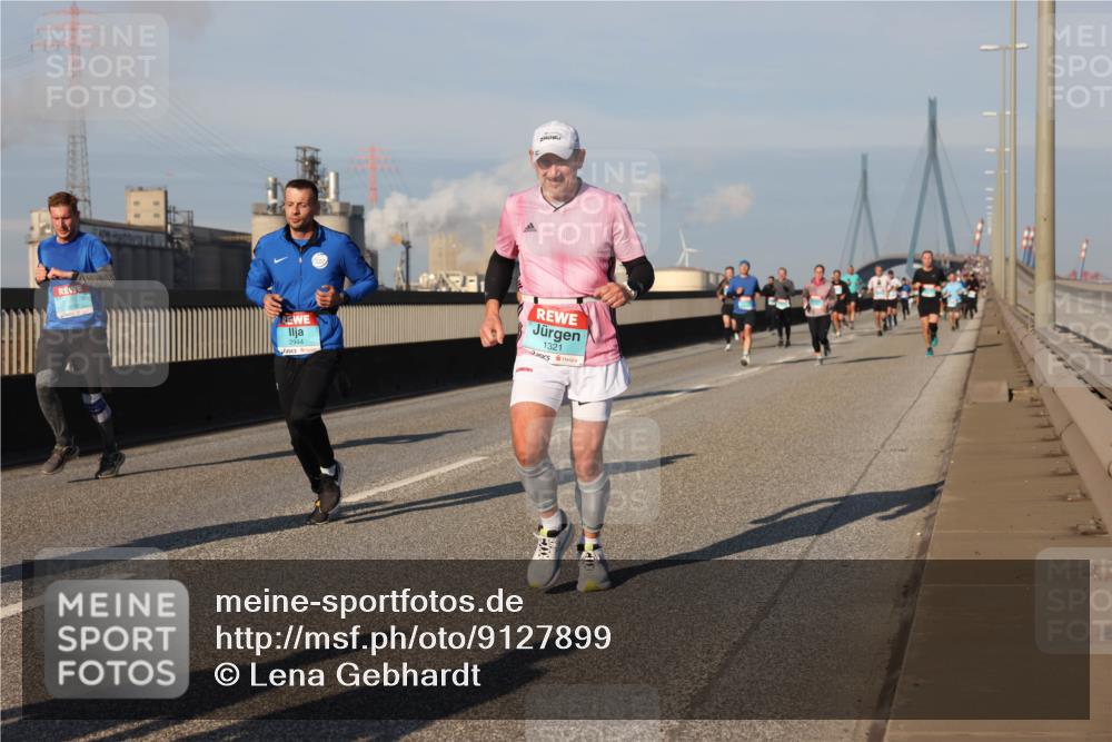 03.10.2025 - Köhlbrandbrückenlauf Lena Gebhardt http://msf.ph/oto/9127899 03.10.2025 09:47:44 Position 2 2944, 1321 meine-sportfotos.de