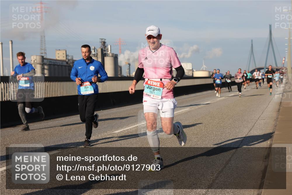 03.10.2025 - Köhlbrandbrückenlauf Lena Gebhardt http://msf.ph/oto/9127903 03.10.2025 09:47:44 Position 2 2944, 1321 meine-sportfotos.de