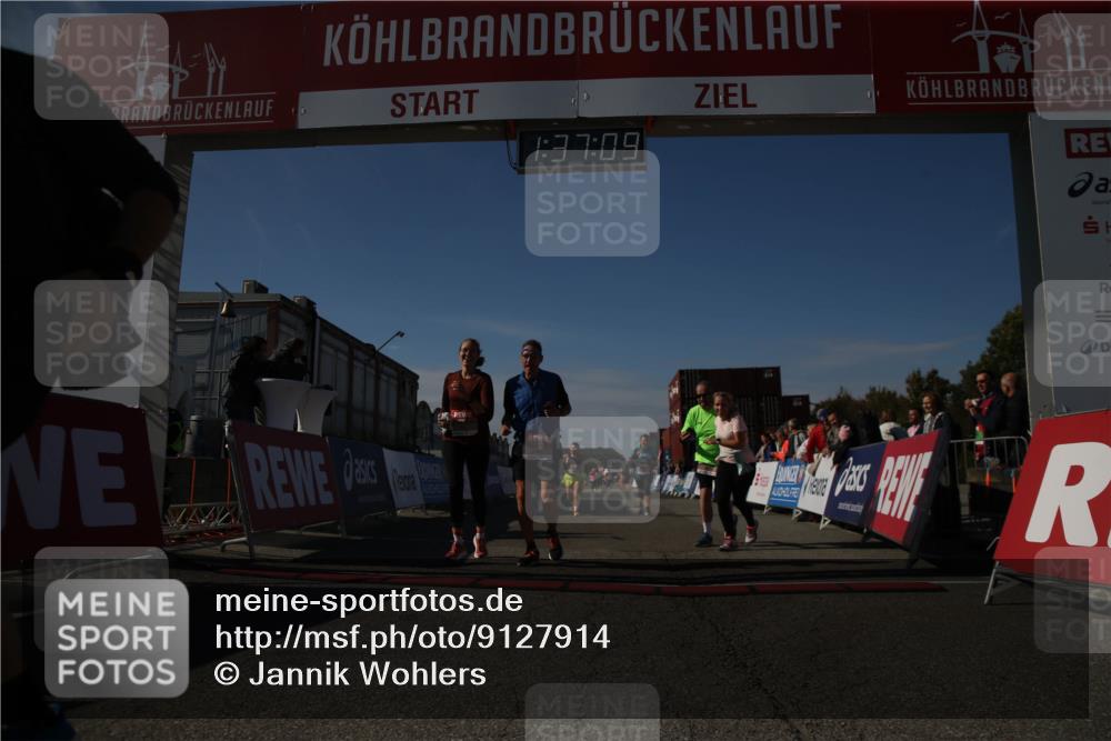 03.10.2025 - Köhlbrandbrückenlauf Jannik Wohlers http://msf.ph/oto/9127914 03.10.2025 13:37:10 Ziel 5262, 5303, 5466, 5507, 5576, 5592, 6104, 6380, 6381, 6521 meine-sportfotos.de
