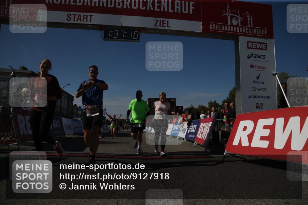 03.10.2025 - Köhlbrandbrückenlauf Jannik Wohlers http://msf.ph/oto/9127918 03.10.2025 13:37:11 Ziel 5143, 5262, 5303, 5466, 5507, 5576, 5592, 6104, 6380, 6381, 6521 meine-sportfotos.de
