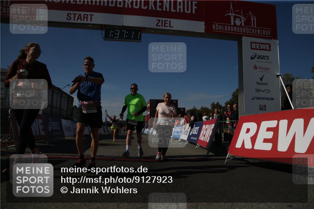 03.10.2025 - Köhlbrandbrückenlauf Jannik Wohlers http://msf.ph/oto/9127923 03.10.2025 13:37:11 Ziel 5143, 5262, 5303, 5466, 5507, 5576, 5592, 6104, 6380, 6381, 6521 meine-sportfotos.de