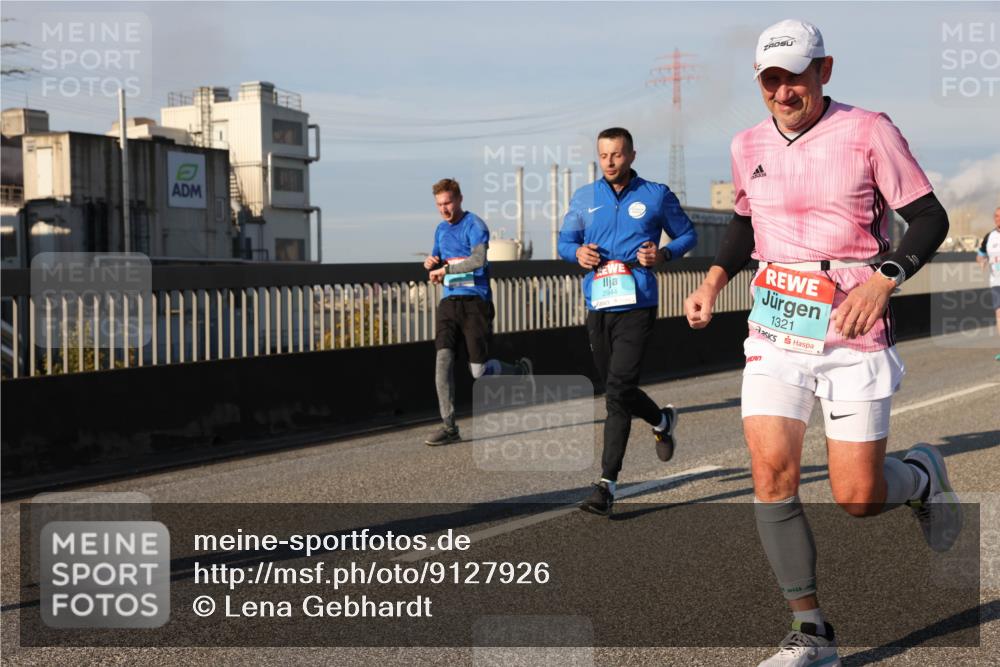 03.10.2025 - Köhlbrandbrückenlauf Lena Gebhardt http://msf.ph/oto/9127926 03.10.2025 09:47:45 Position 2 2944, 1321 meine-sportfotos.de