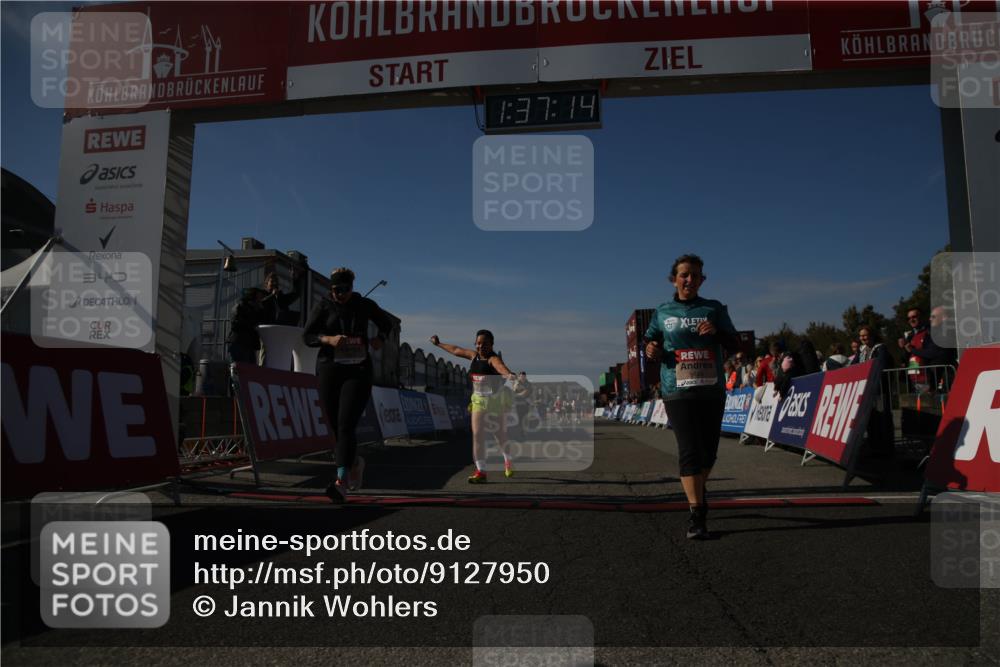 03.10.2025 - Köhlbrandbrückenlauf Jannik Wohlers http://msf.ph/oto/9127950 03.10.2025 13:37:14 Ziel 5143, 5262, 5303, 5466, 5507, 5576, 6104, 6380, 6381, 6521 meine-sportfotos.de